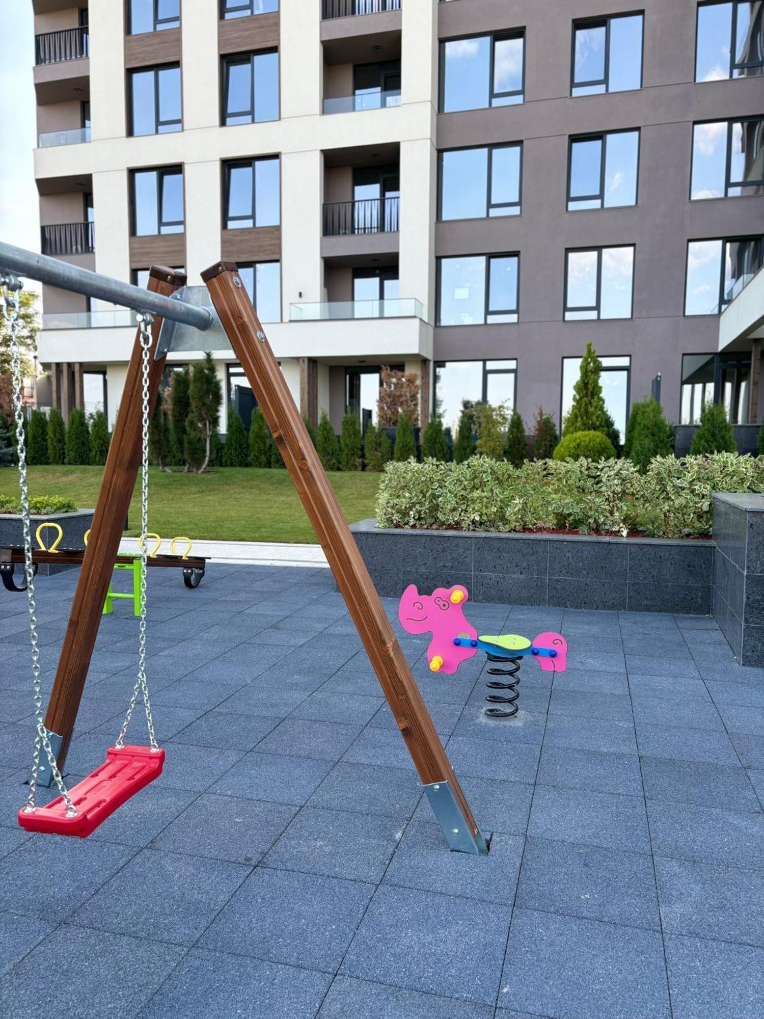 Black Diamond Business Park Free Parking *