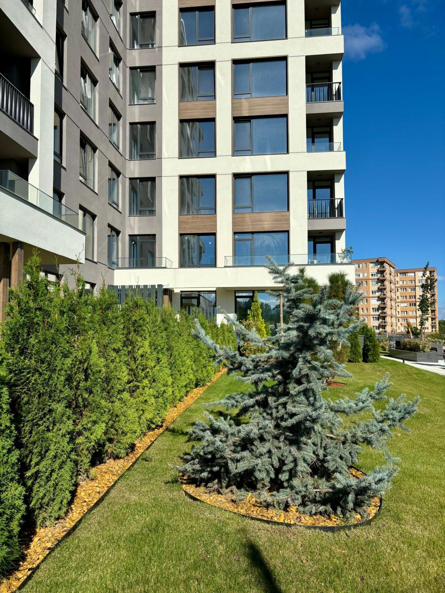 Black Diamond Business Park Free Parking